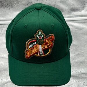 Mitchell & Ness Seattle Sonics Snapback Hat Green NBA Hardwood Classics Cap